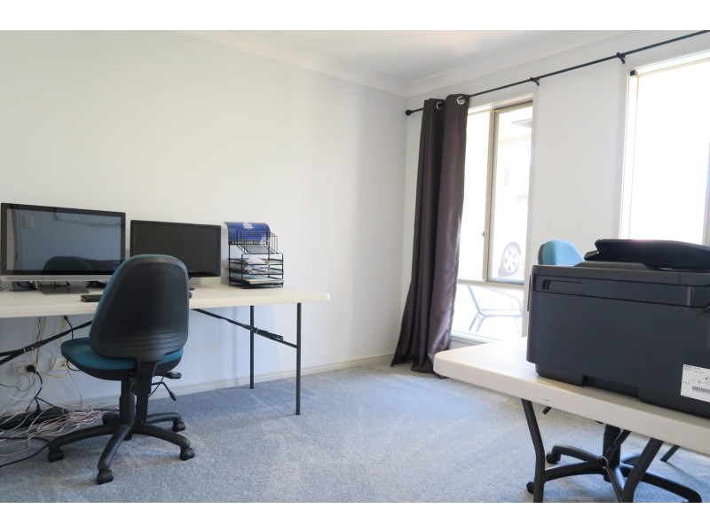 29 Kensington Drive, Flinders View QLD 4305