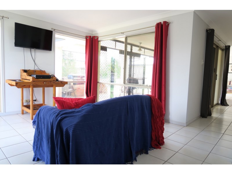 29 Kensington Drive, Flinders View QLD 4305