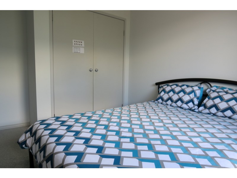 29 Kensington Drive, Flinders View QLD 4305