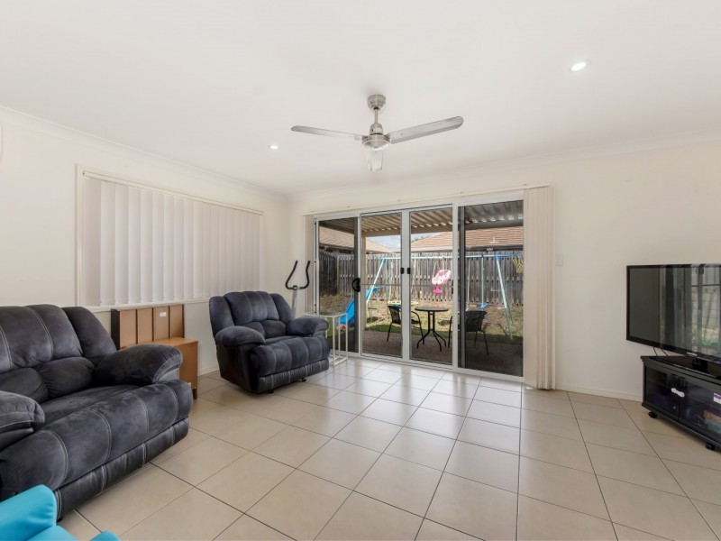 3 Fiery Street, Brassall QLD 4305