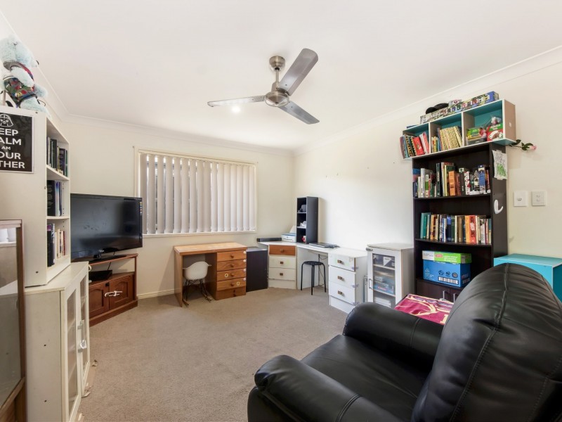 3 Fiery Street, Brassall QLD 4305