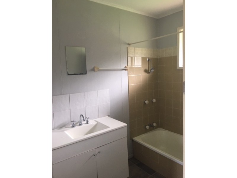 3/15 SLOMAN STREET, Booval QLD 4304