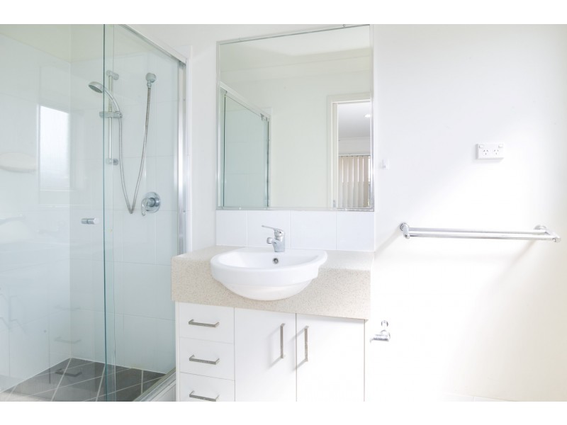 29/15 Workshops Street, Brassall QLD 4305