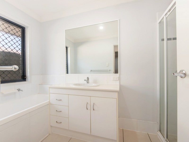 3 Aramac Street, Brassall QLD 4305