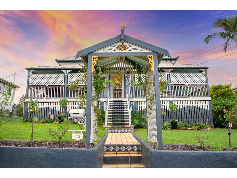 33 Pine Mountain Road, North Ipswich QLD 4305