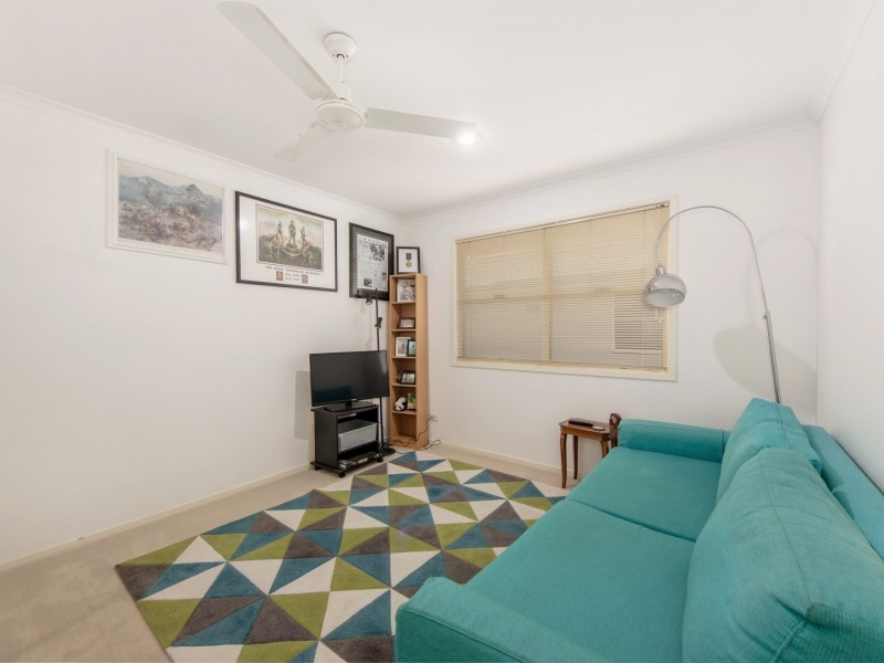 17/2 Workshops Street, Brassall QLD 4305