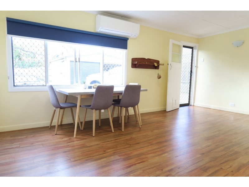 68A Cemetery Road, Eastern Heights QLD 4305