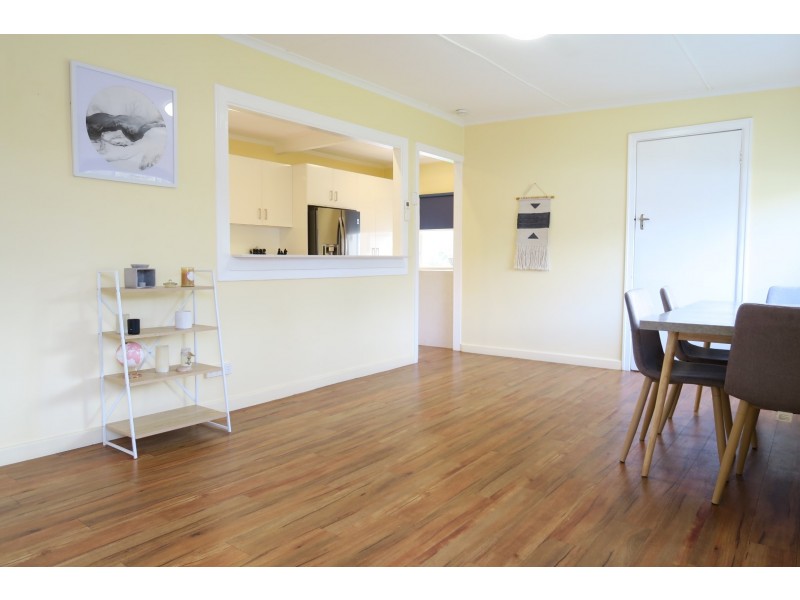 68A Cemetery Road, Eastern Heights QLD 4305