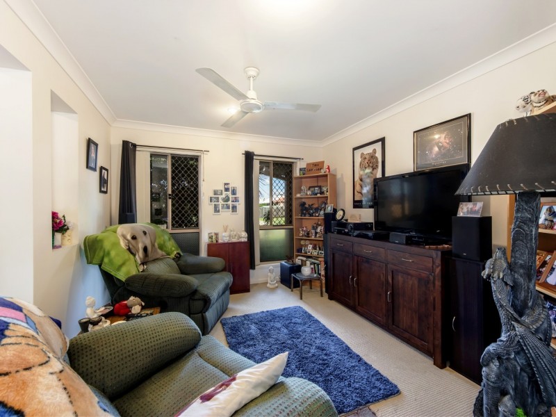 5 Tea Tree Place, Raceview QLD 4305