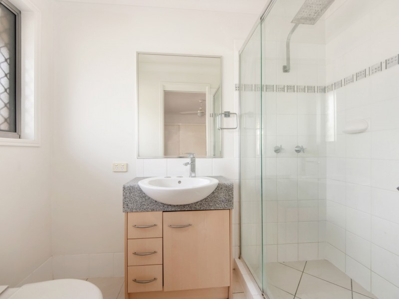 72 Anna Drive, Raceview QLD 4305
