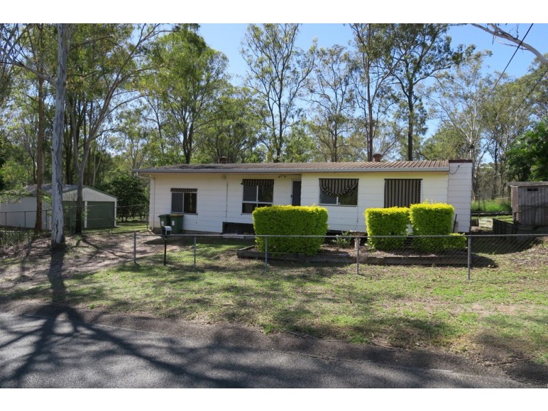102 Naomai Street, Blackstone QLD 4304