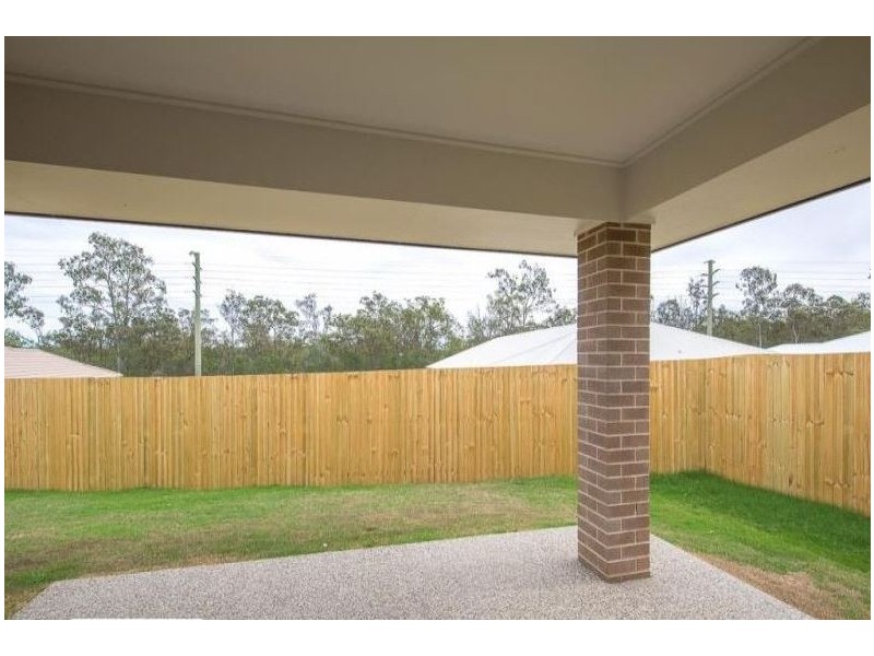 5 Carron Court, Brassall QLD 4305