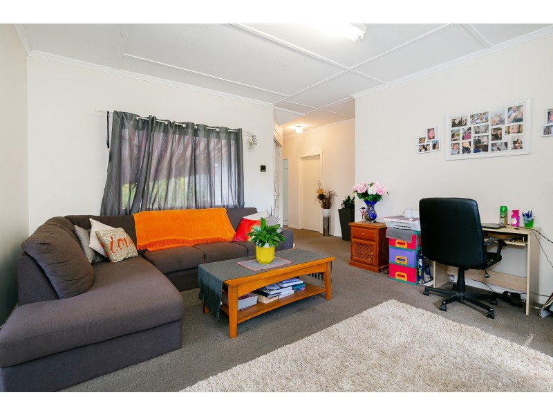 11 Sherlock Street, Brassall QLD 4305