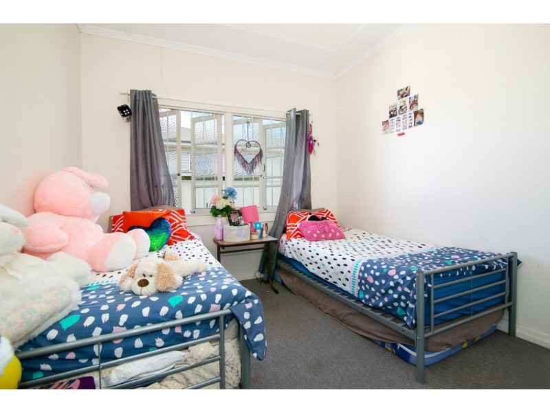 11 Sherlock Street, Brassall QLD 4305