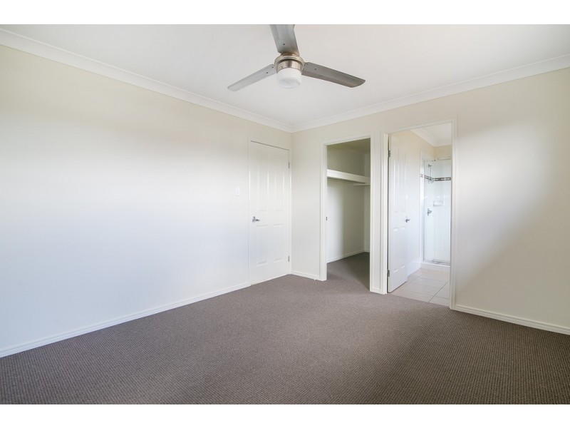 11 Ronayne Circle, One Mile QLD 4305