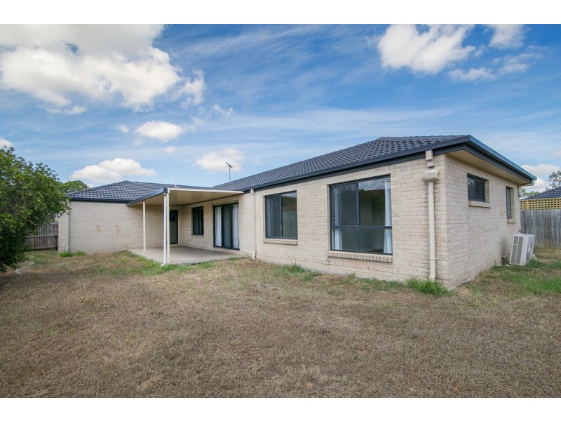 11 Ronayne Circle, One Mile QLD 4305