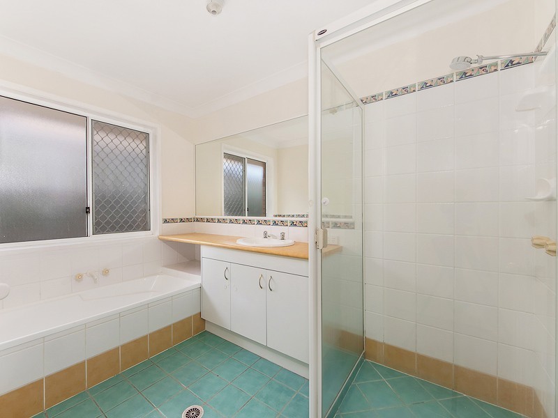 23 Bridgewater Road, Springfield QLD 4300