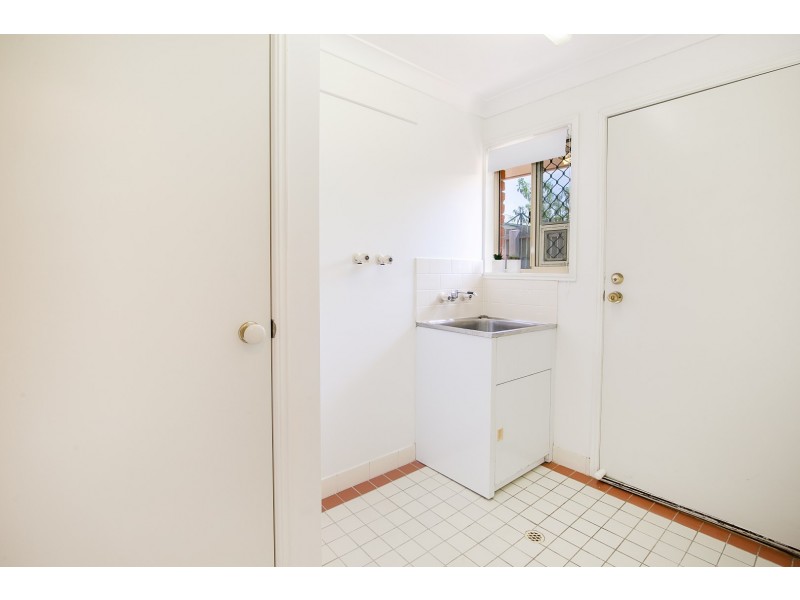 32 Kentia Circuit, Flinders View QLD 4305