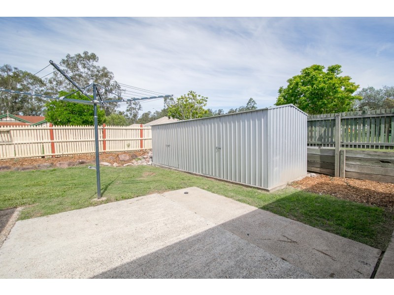 32 Kentia Circuit, Flinders View QLD 4305