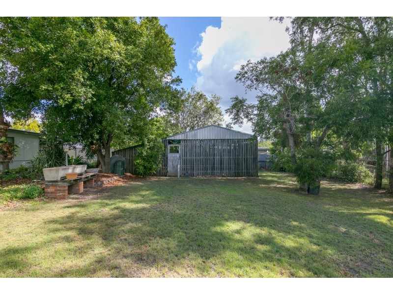 24 Gilmore Street, Leichhardt QLD 4305