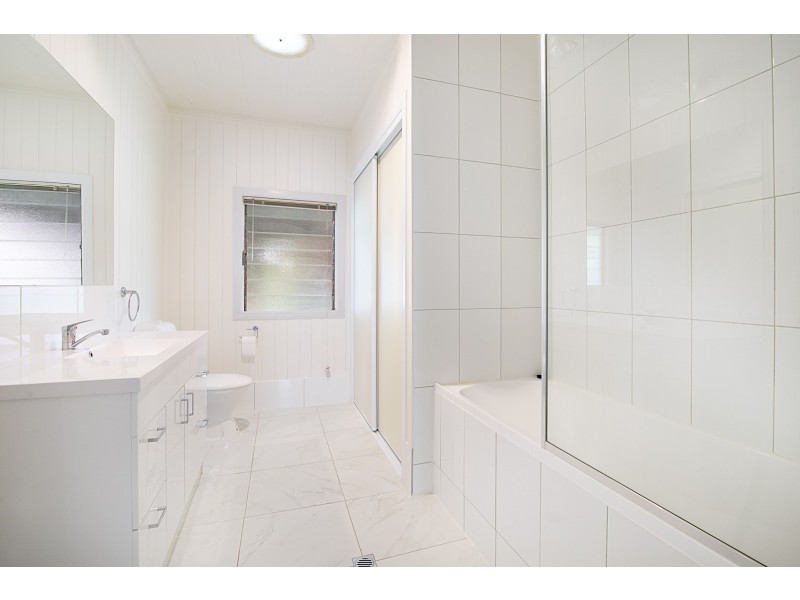 2 Millen Street, Churchill QLD 4305