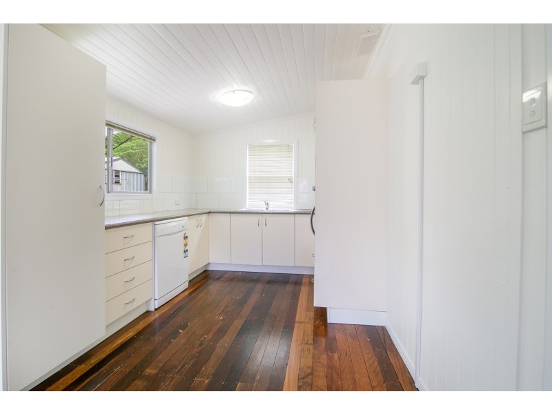 2 Millen Street, Churchill QLD 4305