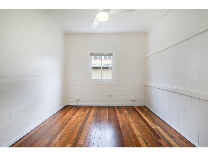 2 Millen Street, Churchill QLD 4305