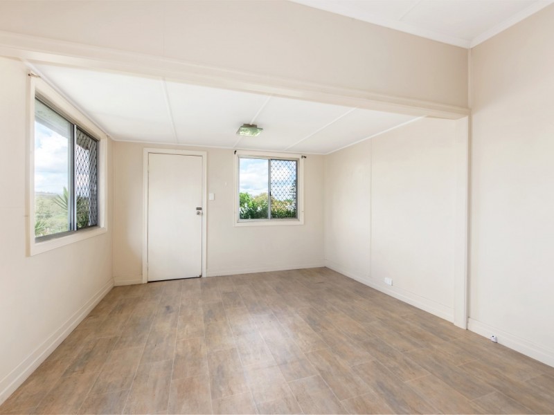 15 Chilcot Street, Silkstone QLD 4304