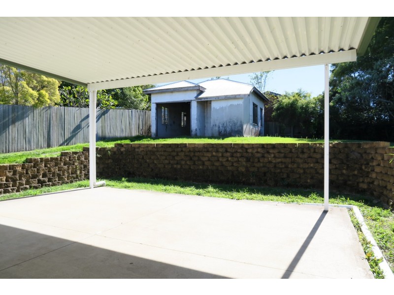15 Chilcot Street, Silkstone QLD 4304