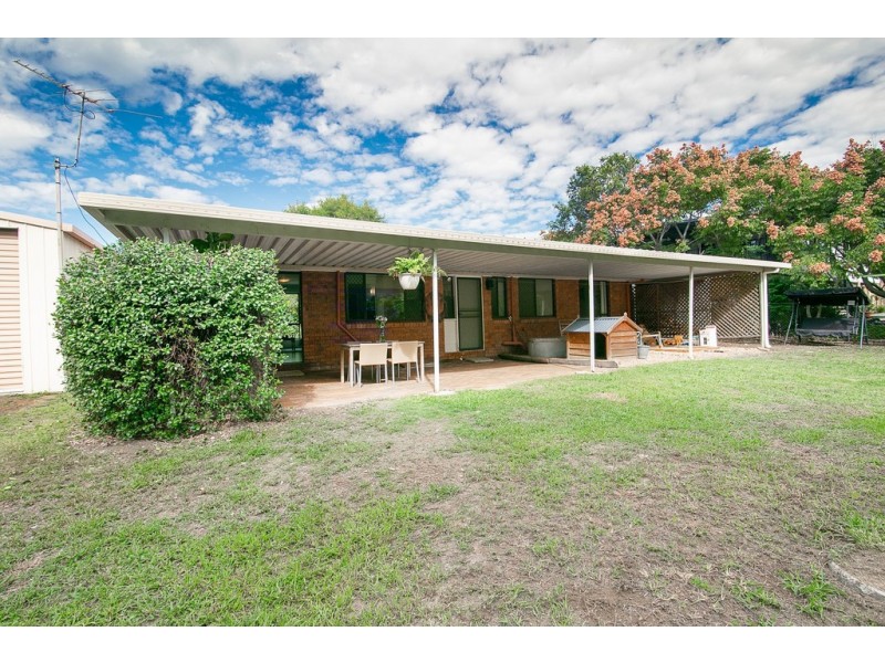 15 Suffield Drive, Yamanto QLD 4305