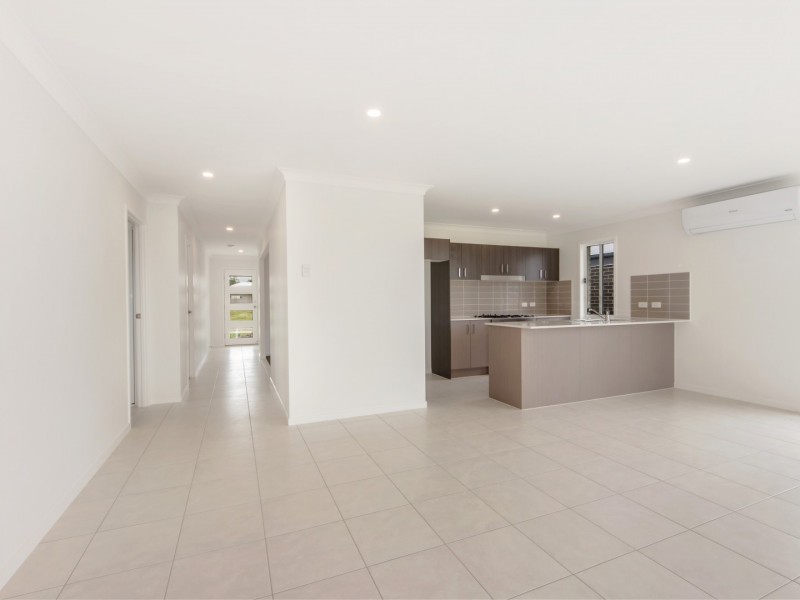78 Wallace Street, Walloon QLD 4306
