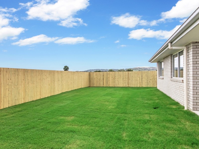 78 Wallace Street, Walloon QLD 4306