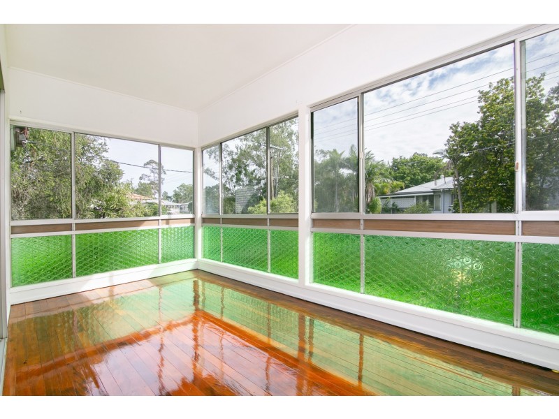 1 Robin Street, Coalfalls QLD 4305