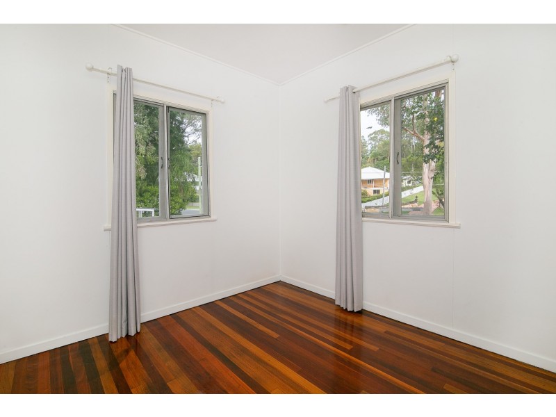 1 Robin Street, Coalfalls QLD 4305