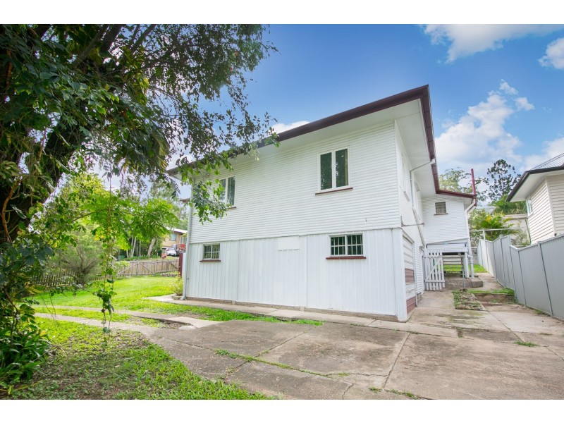 1 Robin Street, Coalfalls QLD 4305