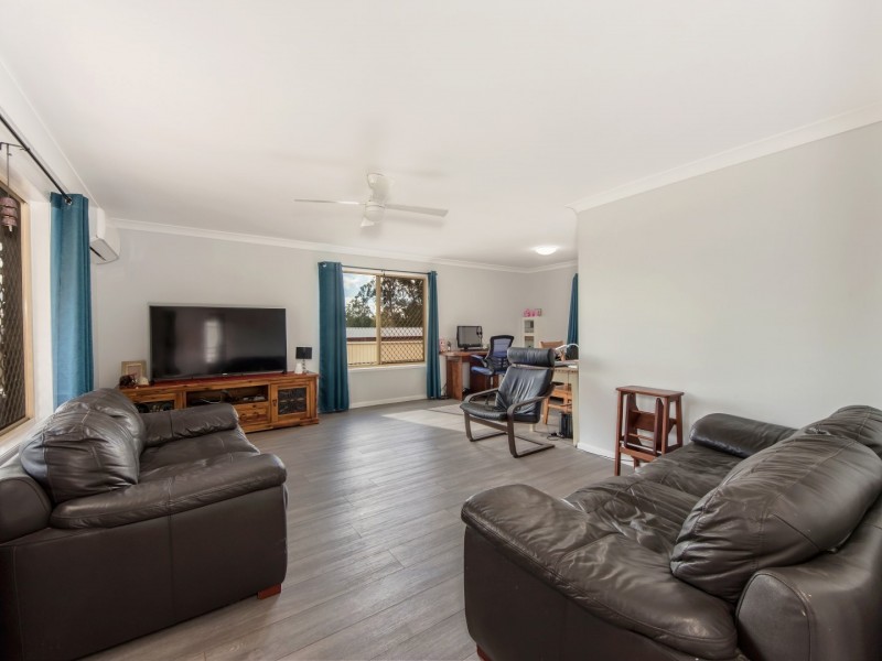 20 Winland Drive, Deebing Heights QLD 4306