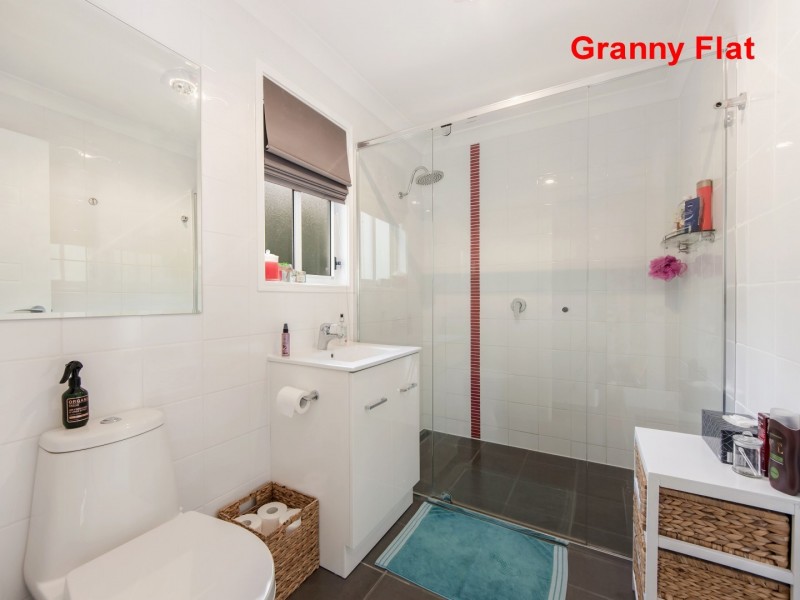 20 Winland Drive, Deebing Heights QLD 4306