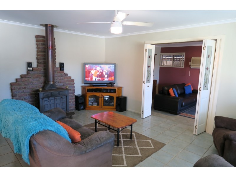 20 Olbern Crescent, Yamanto QLD 4305