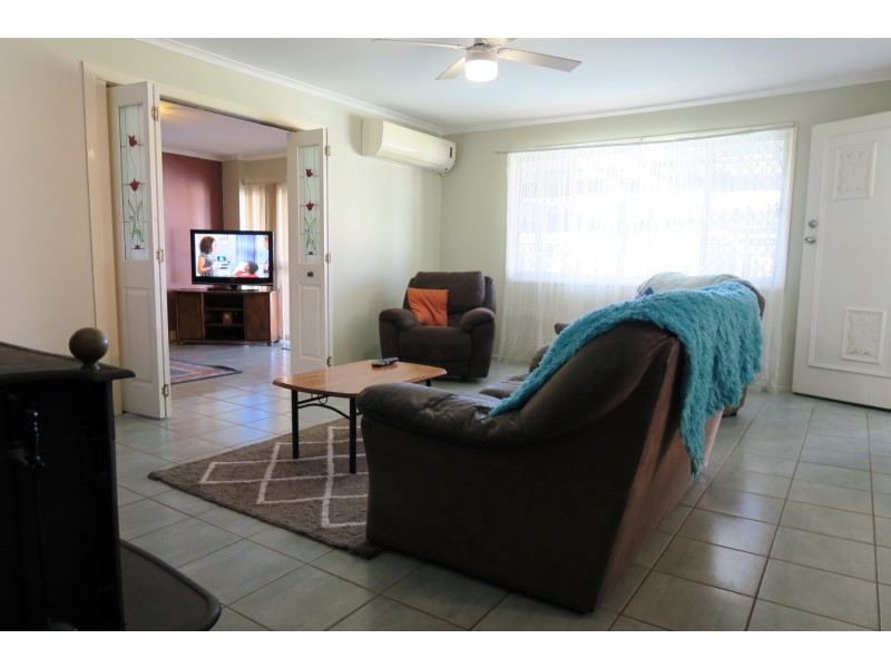 20 Olbern Crescent, Yamanto QLD 4305
