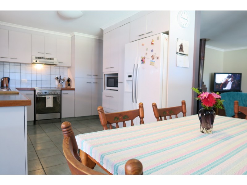 20 Olbern Crescent, Yamanto QLD 4305