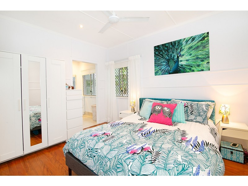 1 Irvine Street, East Ipswich QLD 4305