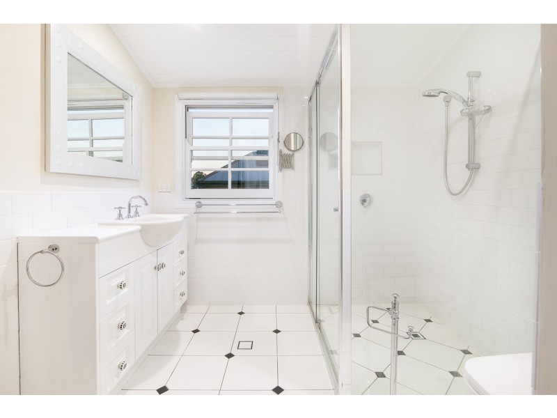 14 Panton Street, Woodend QLD 4305