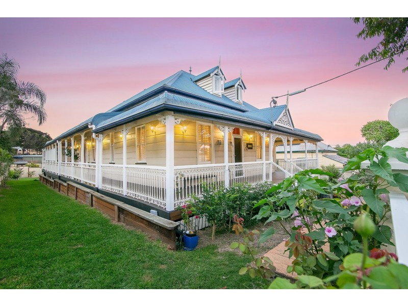 14 Panton Street, Woodend QLD 4305