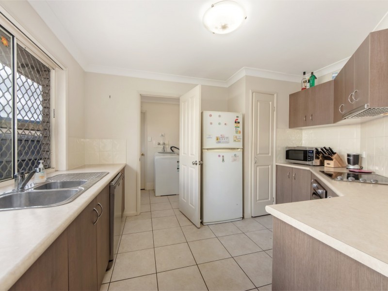 19 Tulipwood Close, Brassall QLD 4305