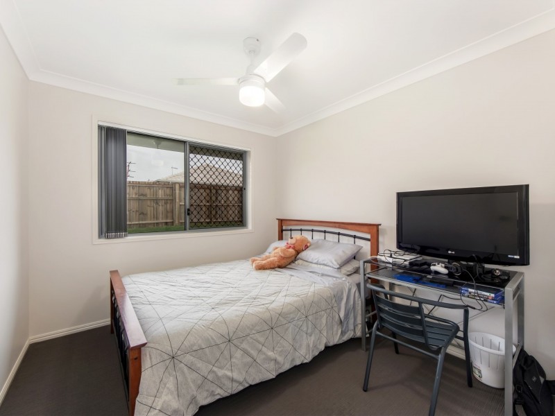 21 Fyfe Street, Walloon QLD 4306