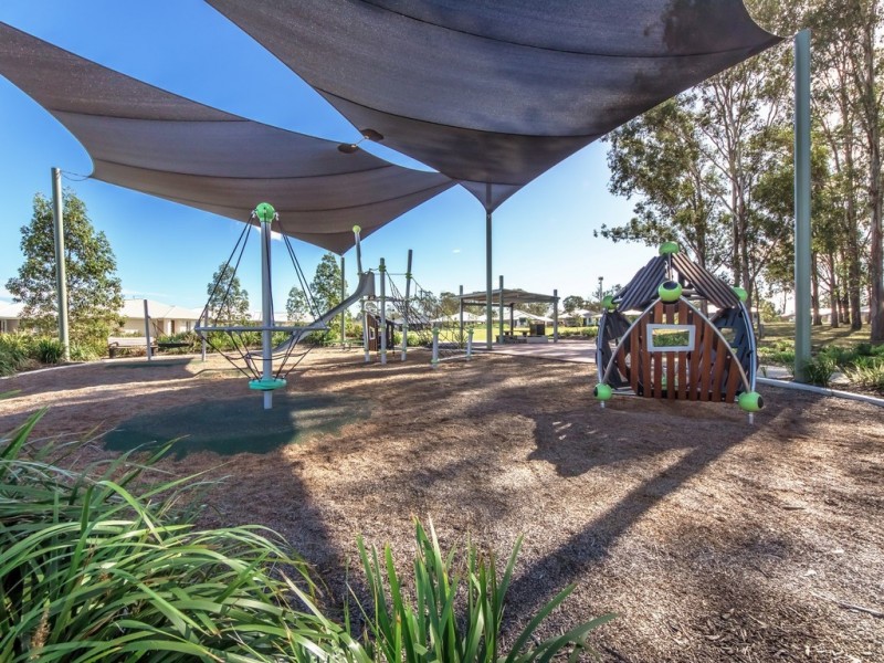 21 Fyfe Street, Walloon QLD 4306