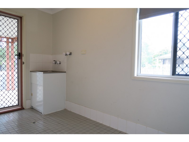 12 Jonquil Circuit, Flinders View QLD 4305