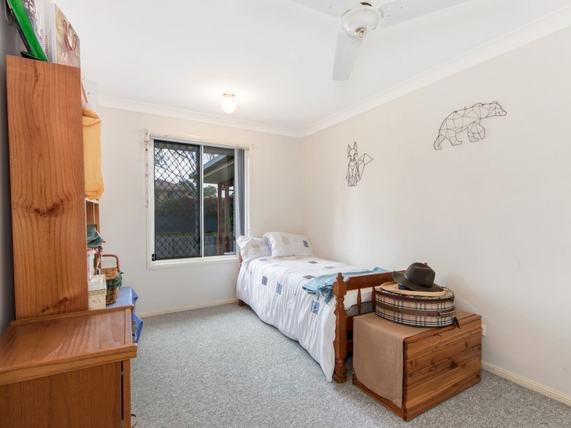 12 Jonquil Circuit, Flinders View QLD 4305