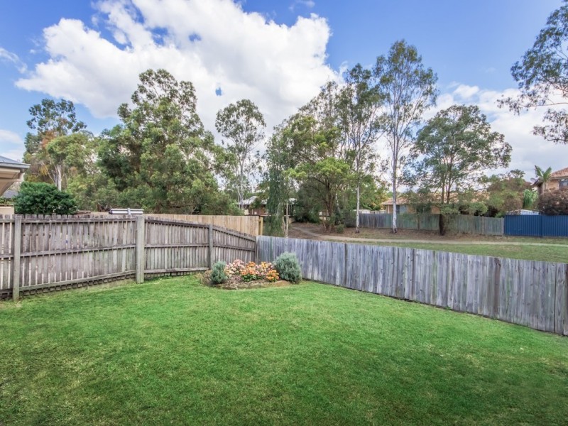 12 Jonquil Circuit, Flinders View QLD 4305