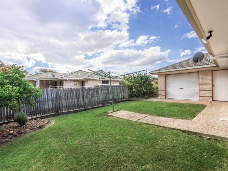 12 Jonquil Circuit, Flinders View QLD 4305